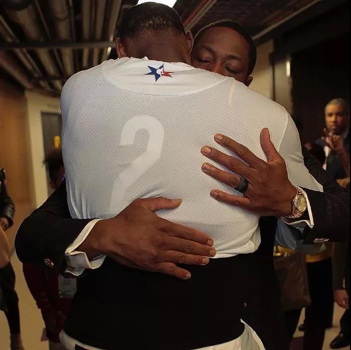 谁能率先掌 谁能率先掌